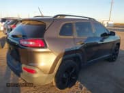 ✅ 2017 Jeep Cherokee Altitude • VIN: 1C4PJLAB4HW577247 • Лот: 43507762. Опубликован ранее на IAAI с пробегом 78 957 миль. Бесплатный доступ к архиву аукционных продаж из США и подробный отчёт об истории автомобиля на DreamBid. Изображение 4.