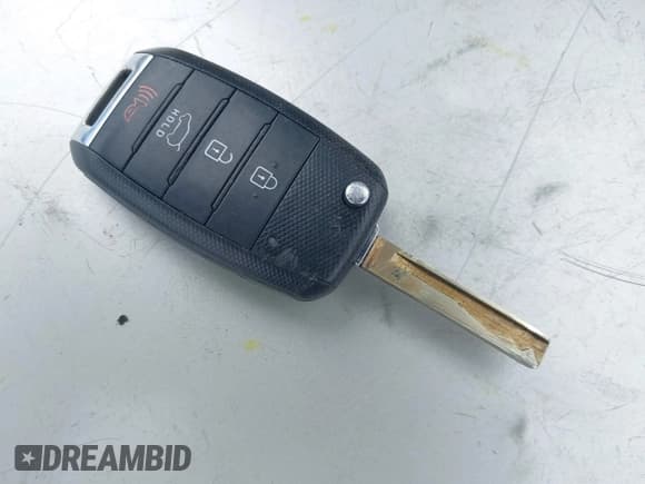 ✅ 2016 Kia Sorento LX • VIN: 5XYPG4A56GG074250 • Lot: 43624539. Listed on IAAI with 139,010 mi. Free auction sales archive from the USA and detailed vehicle history report at DreamBid. Image 11.