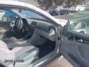 ✅ 2000 Mercedes-Benz CLK 320/430 • VIN: WDBLJ65G7YF157342 • Lot: 43689025. Wystawiony na IAAI z przebiegiem 98 430 mil. Bezpłatny archiwum sprzedaży aukcyjnych z USA i szczegółowy raport historii pojazdu na DreamBid. Zdjęcie 5.