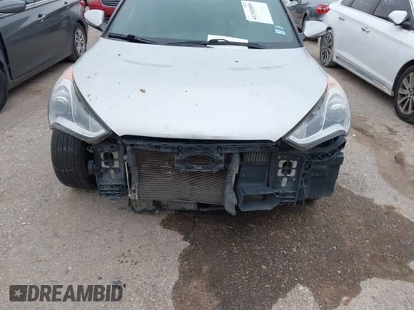 ✅ 2016 Hyundai Veloster Turbo Rally Edition • VIN: KMHTC6AE3GU285518 • Лот: 41311859. Опубликован ранее на IAAI с пробегом 182 569 миль. Бесплатный доступ к архиву аукционных продаж из США и подробный отчёт об истории автомобиля на DreamBid. Изображение 6.