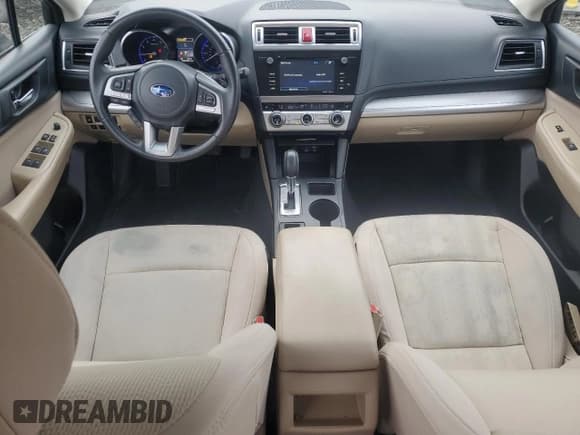 ✅ 2017 Subaru Legacy Premium • VIN: 4S3BNAC65H3067543 • Лот: 90941365. Опубликован ранее на Copart с пробегом 93 059 миль. Бесплатный доступ к архиву аукционных продаж из США и подробный отчёт об истории автомобиля на DreamBid. Изображение 8.