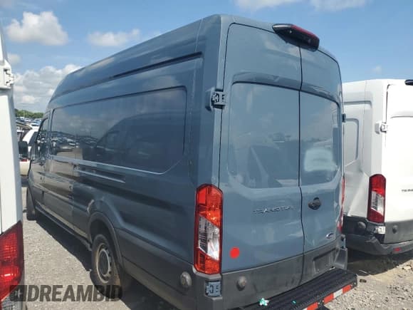 ✅ 2020 Ford Transit Cargo • VIN: 1FTBR3X80LKA28630 • Lot: 81219295. Wystawiony na Copart z przebiegiem 123 877 mil. Bezpłatny archiwum sprzedaży aukcyjnych z USA i szczegółowy raport historii pojazdu na DreamBid. Zdjęcie 2.