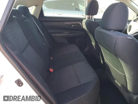 ✅ 2017 Nissan Altima S • VIN: 1N4AL3AP1HC158680 • Lot: 92027835. Wystawiony na Copart z przebiegiem 99 546 mil. Bezpłatny archiwum sprzedaży aukcyjnych z USA i szczegółowy raport historii pojazdu na DreamBid. Zdjęcie 10.