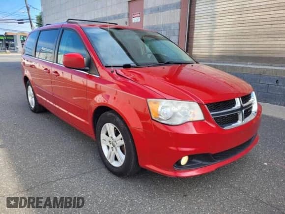✅ 2012 Dodge Grand Caravan Crew • VIN: 2C4RDGDG8CR356735 • Лот: 84476174. Опубликован ранее на Copart с пробегом 207 060 миль. Бесплатный доступ к архиву аукционных продаж из США и подробный отчёт об истории автомобиля на DreamBid. Изображение 1.