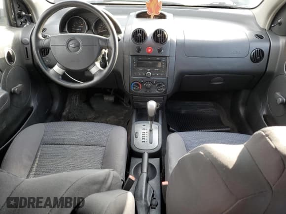 ✅ 2008 Chevrolet Aveo SVM • VIN: KL1TD65638B010949 • Lot: 50266145. Wystawiony na Copart z przebiegiem Nie podano. Bezpłatny archiwum sprzedaży aukcyjnych z USA i szczegółowy raport historii pojazdu na DreamBid. Zdjęcie 8.