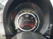 ✅ 2013 FIAT 500e • VIN: 3C3CFFGE9DT740322 • Lot: 42872445. Listed on Copart with 45,613 mi. Free auction sales archive from the USA and detailed vehicle history report at DreamBid. Image 9.