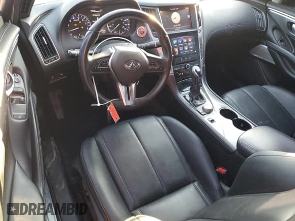 ✅ 2018 Infiniti Q60 Sport • VIN: JN1EV7EK3JM343232 • Лот: 83252324. Опубликован ранее на Copart с пробегом 65 706 миль. Бесплатный доступ к архиву аукционных продаж из США и подробный отчёт об истории автомобиля на DreamBid. Изображение 8.