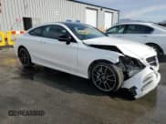 ✅ 2023 Mercedes-Benz C 300 • VIN: W1KWJ8DB7PG117132 • Lot: 71801424. Wystawiony na Copart z przebiegiem 8 867 mil. Bezpłatny archiwum sprzedaży aukcyjnych z USA i szczegółowy raport historii pojazdu na DreamBid. Zdjęcie 4.