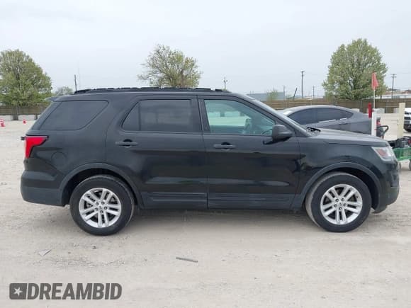 ✅ 2016 Ford Explorer • VIN: 1FM5K7BH4GGB40089 • Lot: 42166840. Listed on IAAI with 172,099 mi. Free auction sales archive from the USA and detailed vehicle history report at DreamBid. Image 13.