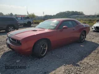 ✅ 2010 Dodge Challenger SE • VIN: 2B3CJ4DV6AH283753 • Lot: 80855995. Wystawiony na Copart z przebiegiem Nie podano. Bezpłatny archiwum sprzedaży aukcyjnych z USA i szczegółowy raport historii pojazdu na DreamBid. Zdjęcie 1.
