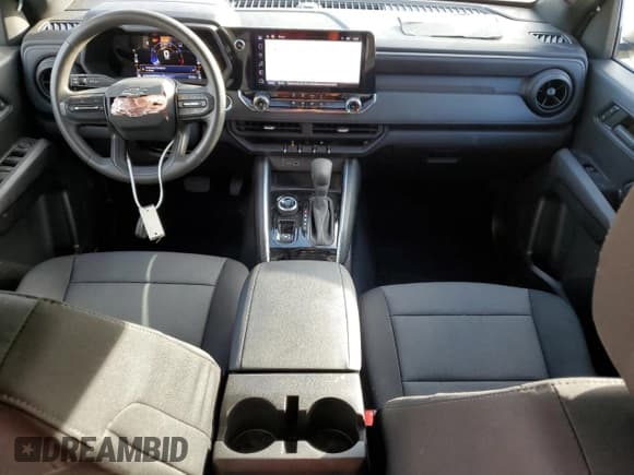 ✅ 2023 Chevrolet Colorado 4WD Trail Boss • VIN: 1GCPTEEKXP1198099 • Лот: 77568934. Опубликован ранее на Copart с пробегом 8 109 миль. Бесплатный доступ к архиву аукционных продаж из США и подробный отчёт об истории автомобиля на DreamBid. Изображение 8.