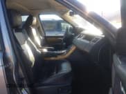 ✅ 2013 Land Rover Range Rover Sport HSE • VIN: SALSF2D45DA798357 • Lot: 43534503. Listed on IAAI with 165,700 mi. Free auction sales archive from the USA and detailed vehicle history report at DreamBid. Image 5.