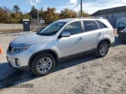 ✅ 2015 Kia Sorento LX • VIN: 5XYKT3A64FG627887 • Лот: 89728245. Опубликован ранее на Copart с пробегом 109 094 миль. Бесплатный доступ к архиву аукционных продаж из США и подробный отчёт об истории автомобиля на DreamBid. Изображение 1.