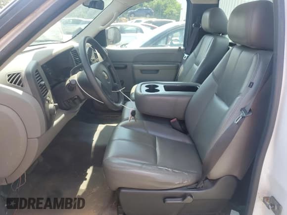 ✅ 2011 Chevrolet Silverado 1500 Work Truck • VIN: 1GCNCPEX0BZ357477 • Lot: 63320455. Listed on Copart with 167,310 mi. Free auction sales archive from the USA and detailed vehicle history report at DreamBid. Image 7.