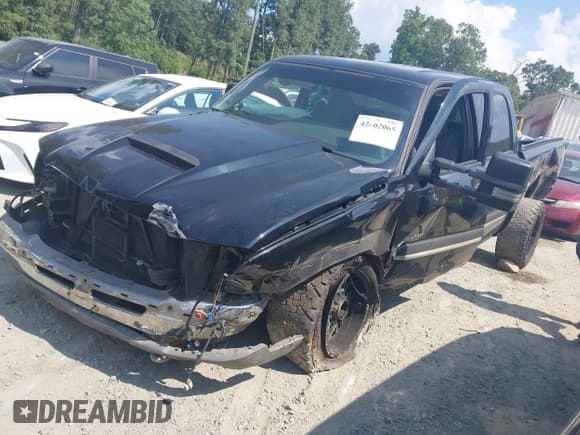 ✅ 2004 Chevrolet Silverado 2500HD LS • VIN: 1GCHK23UX4F178055 • Лот: 42602065. Опубликован ранее на IAAI с пробегом Не указан. Бесплатный доступ к архиву аукционных продаж из США и подробный отчёт об истории автомобиля на DreamBid. Изображение 2.