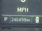 ✅ 2015 Chevrolet Silverado 2500HD Work Truck • VIN: 1GB0KUEG2FZ524038 • Лот: 43665724. Опубликован ранее на IAAI с пробегом 246 499 миль. Бесплатный доступ к архиву аукционных продаж из США и подробный отчёт об истории автомобиля на DreamBid. Изображение 15.