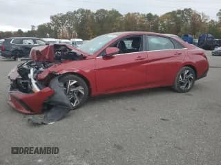 ✅ 2025 Hyundai Elantra Limited • VIN: KMHLP4DG0SU985088 • Лот: 90115845. Опубликован ранее на Copart с пробегом 13 091 миль. Бесплатный доступ к архиву аукционных продаж из США и подробный отчёт об истории автомобиля на DreamBid. Изображение 1.