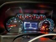 ✅ 2016 Chevrolet Silverado 1500 LT • VIN: 3GCUKREC6GG334722 • Lot: 95880395. Wystawiony na Copart z przebiegiem 186 347 mil. Bezpłatny archiwum sprzedaży aukcyjnych z USA i szczegółowy raport historii pojazdu na DreamBid. Zdjęcie 9.