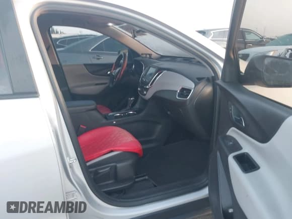 ✅ 2020 Chevrolet Equinox LS • VIN: 2GNAXHEV0L6242261 • Лот: 43545642. Опубликован ранее на IAAI с пробегом 50 278 миль. Бесплатный доступ к архиву аукционных продаж из США и подробный отчёт об истории автомобиля на DreamBid. Изображение 5.