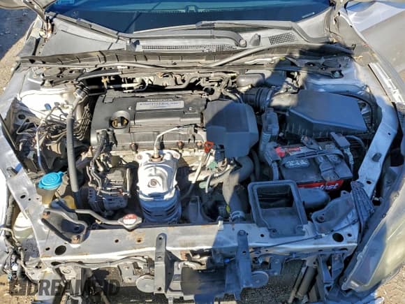 ✅ 2013 Honda Accord EX • VIN: 1HGCR2F78DA121170 • Lot: 94328825. Listed on Copart with 175,779 mi. Free auction sales archive from the USA and detailed vehicle history report at DreamBid. Image 11.