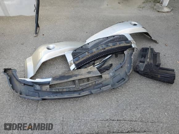 2007 Chevrolet Equinox LT z VIN 2CNDL63FX76052664, wystawiony jako Copart lot #78035424 z przebiegiem 233 343 mil mil oraz Szkoda całkowita • Salvage title. Historia ofert i sprzedaży dostępna na DreamBid. Obrazek 13.