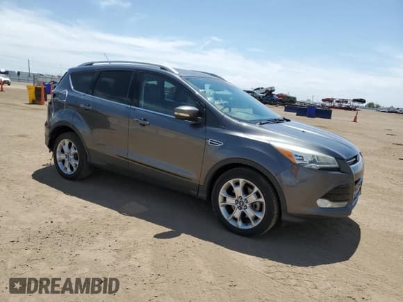 ✅ 2015 Ford Escape Titanium • VIN: 1FMCU9J91FUB72585 • Lot: 58250065. Wystawiony na Copart z przebiegiem 120 869 mil. Bezpłatny archiwum sprzedaży aukcyjnych z USA i szczegółowy raport historii pojazdu na DreamBid. Zdjęcie 4.