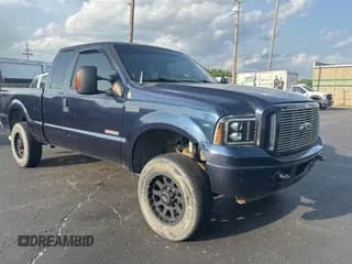 ✅ 2003 Ford F-250 XL • VIN: 1FTNX21P23EC51716 • Lot: 65476855. Wystawiony na Copart z przebiegiem 230 663 mil. Bezpłatny archiwum sprzedaży aukcyjnych z USA i szczegółowy raport historii pojazdu na DreamBid. Zdjęcie 1.