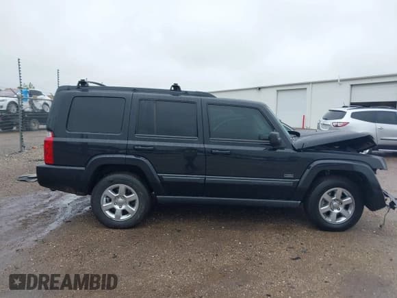 ✅ 2007 Jeep Commander Sport • VIN: 1J8HG48P17C632997 • Lot: 42319292. Listed on IAAI with 99,129 mi. Free auction sales archive from the USA and detailed vehicle history report at DreamBid. Image 14.