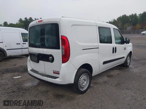 ✅ 2022 Ram ProMaster City Cargo Tradesman • VIN: ZFBHRFAB4N6X65943 • Lot: 42810560. Listed on IAAI with 46,703 mi. Free auction sales archive from the USA and detailed vehicle history report at DreamBid. Image 4.