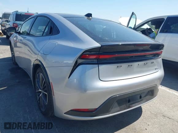 2025 Toyota Prius LE с VIN JTDACAAU5S3050686, выставлен на аукционе IAAI как лот 41831125 с пробегом 522 миль миль и . История ставок и продаж доступна на DreamBid. Изображение 3.