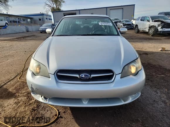 ✅ 2005 Subaru Legacy Limited • VIN: 4S3BL626457217845 • Lot: 87429455. Wystawiony na Copart z przebiegiem 150 897 mil. Bezpłatny archiwum sprzedaży aukcyjnych z USA i szczegółowy raport historii pojazdu na DreamBid. Zdjęcie 5.