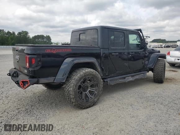 ✅ 2021 Jeep Gladiator High Altitude • VIN: 1C6HJTFG0ML543298 • Lot: 54225085. Wystawiony na Copart z przebiegiem 69 115 mil. Bezpłatny archiwum sprzedaży aukcyjnych z USA i szczegółowy raport historii pojazdu na DreamBid. Zdjęcie 3.