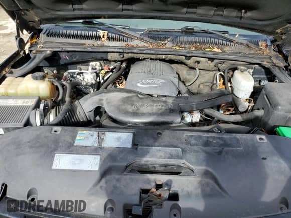 2004 Chevrolet Suburban LT with VIN 3GNFK16Z54G136147, listed as a Copart auction lot 90656025 with 276,064 mi miles and Clean title. Bid and sale history available at DreamBid. Image 12.