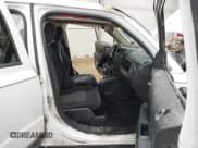 ✅ 2011 Jeep Patriot Latitude • VIN: 1J4NF1GB7BD115217 • Lot: 43633672. Wystawiony na IAAI z przebiegiem 235 245 mil. Bezpłatny archiwum sprzedaży aukcyjnych z USA i szczegółowy raport historii pojazdu na DreamBid. Zdjęcie 5.