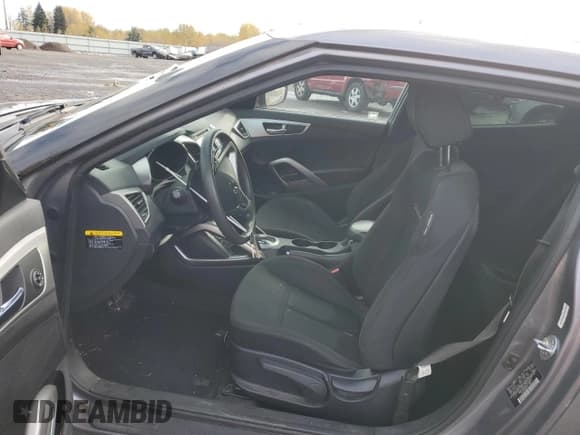 ✅ 2015 Hyundai Veloster RE:FLEX • VIN: KMHTC6ADXFU244499 • Лот: 81180224. Опубликован ранее на Copart с пробегом 119 971 миль. Бесплатный доступ к архиву аукционных продаж из США и подробный отчёт об истории автомобиля на DreamBid. Изображение 7.