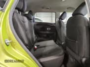 ✅ 2014 Kia Soul • VIN: KNDJN2A24E7742319 • Lot: 72037155. Wystawiony na Copart z przebiegiem 177 294 mil. Bezpłatny archiwum sprzedaży aukcyjnych z USA i szczegółowy raport historii pojazdu na DreamBid. Zdjęcie 11.