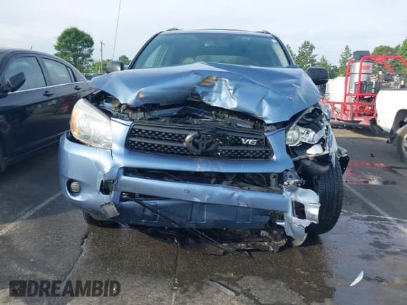 ✅ 2007 Toyota RAV4 • VIN: JTMZK33V876005173 • Lot: 42263972. Listed on IAAI with 185,918 mi. Free auction sales archive from the USA and detailed vehicle history report at DreamBid. Image 6.