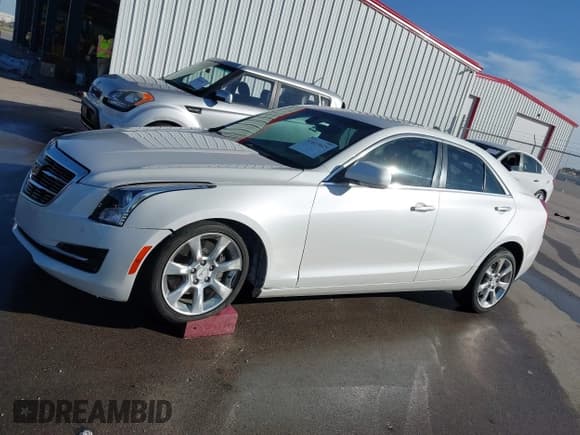✅ 2016 Cadillac ATS Luxury Collection AWD • VIN: 1G6AH5RXXG0112280 • Lot: 43619625. Wystawiony na IAAI z przebiegiem 99 747 mil. Bezpłatny archiwum sprzedaży aukcyjnych z USA i szczegółowy raport historii pojazdu na DreamBid. Zdjęcie 14.