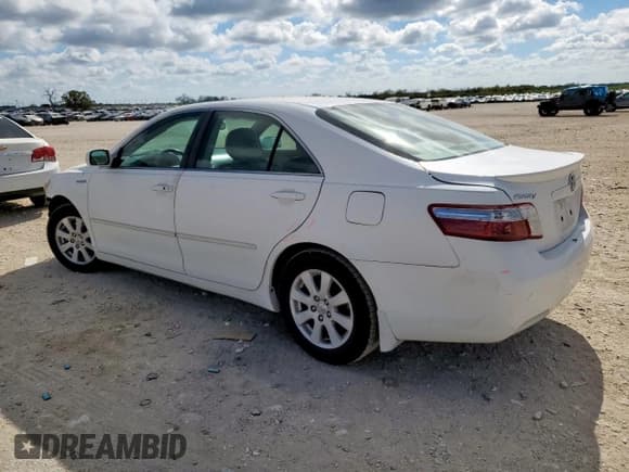✅ 2008 Toyota Camry • VIN: 4T1BB46K68U043485 • Lot: 93043305. Wystawiony na Copart z przebiegiem 199 821 mil. Bezpłatny archiwum sprzedaży aukcyjnych z USA i szczegółowy raport historii pojazdu na DreamBid. Zdjęcie 2.