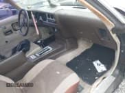 ✅ 1981 Pontiac Firebird • VIN: 1G2AW87W7BN113546 • Лот: 39322067. Опубликован ранее на IAAI с пробегом 55 540 миль. Бесплатный доступ к архиву аукционных продаж из США и подробный отчёт об истории автомобиля на DreamBid. Изображение 5.