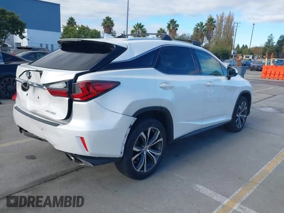 ✅ 2016 Lexus RX 350 • VIN: 2T2BZMCA8GC008126 • Лот: 43667922. Опубликован ранее на IAAI с пробегом 135 032 миль. Бесплатный доступ к архиву аукционных продаж из США и подробный отчёт об истории автомобиля на DreamBid. Изображение 4.