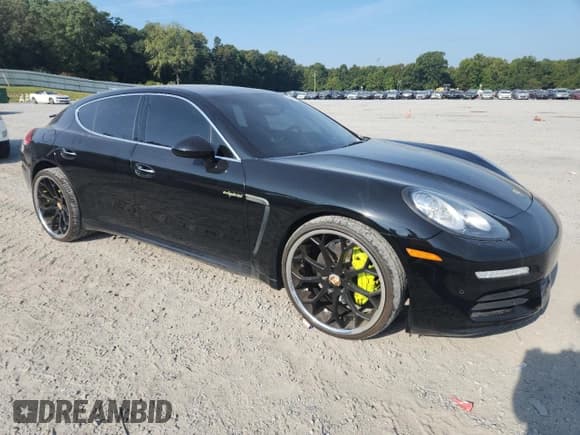 ✅ 2015 Porsche Panamera S E-Hybrid • VIN: WP0AD2A77FL040812 • Лот: 81626565. Опубликован ранее на Copart с пробегом 65 319 миль. Бесплатный доступ к архиву аукционных продаж из США и подробный отчёт об истории автомобиля на DreamBid. Изображение 4.
