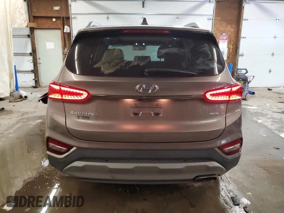 ✅ 2020 Hyundai Santa Fe Limited • VIN: 5NMS5CAD3LH143011 • Lot: 59157893. Wystawiony na Copart z przebiegiem 22 413 mil. Bezpłatny archiwum sprzedaży aukcyjnych z USA i szczegółowy raport historii pojazdu na DreamBid. Zdjęcie 6.