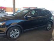 ✅ 2019 Nissan Rogue S • VIN: JN1BJ1CP6KW527452 • Lot: 42536280. Listed on IAAI with 104,115 mi. Free auction sales archive from the USA and detailed vehicle history report at DreamBid. Image 14.