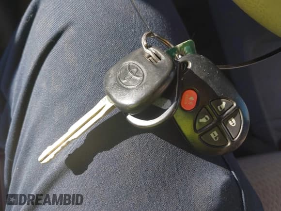 ✅ 2014 Toyota Sienna LE AAS • VIN: 5TDKK3DC9ES494758 • Лот: 43595777. Опубликован ранее на IAAI с пробегом 159 643 миль. Бесплатный доступ к архиву аукционных продаж из США и подробный отчёт об истории автомобиля на DreamBid. Изображение 11.