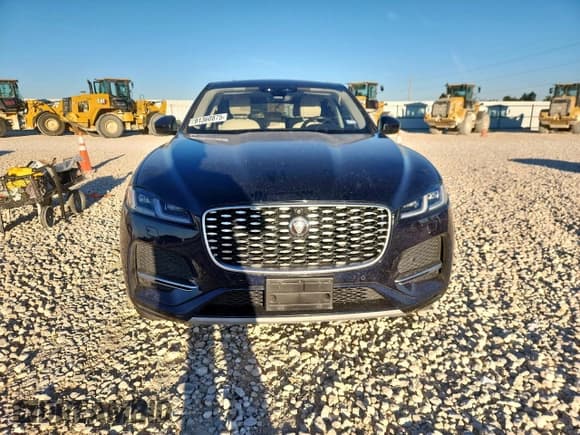 ✅ 2021 Jaguar F-Pace S • VIN: SADCJ2EX5MA670708 • Lot: 91360875. Wystawiony na Copart z przebiegiem 42 785 mil. Bezpłatny archiwum sprzedaży aukcyjnych z USA i szczegółowy raport historii pojazdu na DreamBid. Zdjęcie 5.