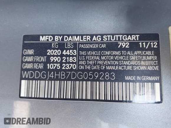 ✅ 2013 Mercedes-Benz C 250 • VIN: WDDGJ4HB7DG059283 • Lot: 41729557. Wystawiony na IAAI z przebiegiem 119 419 mil. Bezpłatny archiwum sprzedaży aukcyjnych z USA i szczegółowy raport historii pojazdu na DreamBid. Zdjęcie 9.