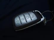 ✅ 2020 Hyundai Ioniq SE • VIN: KMHC75LC2LU234435 • Lot: 41505349. Wystawiony na IAAI z przebiegiem 138 091 mil. Bezpłatny archiwum sprzedaży aukcyjnych z USA i szczegółowy raport historii pojazdu na DreamBid. Zdjęcie 11.