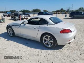 ✅ 2012 BMW Z4 sDrive35i • VIN: WBALM7C56CE385084 • Lot: 91785055. Wystawiony na Copart z przebiegiem 97 246 mil. Bezpłatny archiwum sprzedaży aukcyjnych z USA i szczegółowy raport historii pojazdu na DreamBid. Zdjęcie 2.