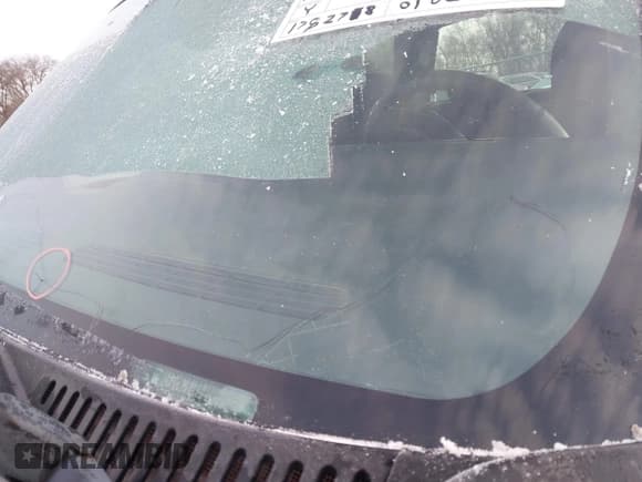 ✅ 2001 Chevrolet Silverado 2500HD LS • VIN: 1GCHK23U81F141792 • Лот: 41220878. Опубликован ранее на IAAI с пробегом 178 278 миль. Бесплатный доступ к архиву аукционных продаж из США и подробный отчёт об истории автомобиля на DreamBid. Изображение 15.